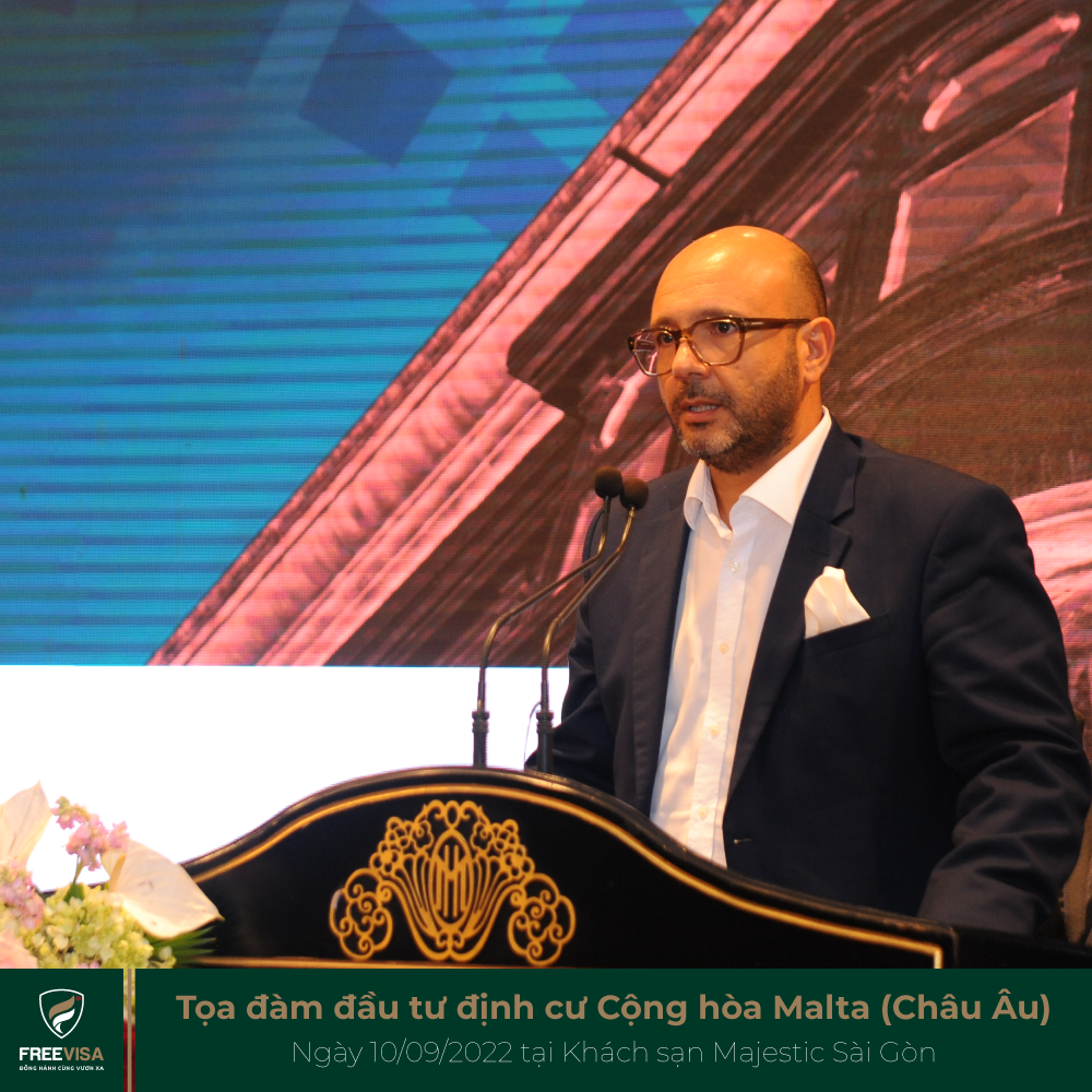 Ông Charles Mizzi (Tổng giám đốc Cục di trú Malta) cập nhật chính sách định cư Malta mới nhất tại Tọa đàm