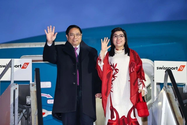 Thủ tướng Phạm Minh Chính và phu nhân