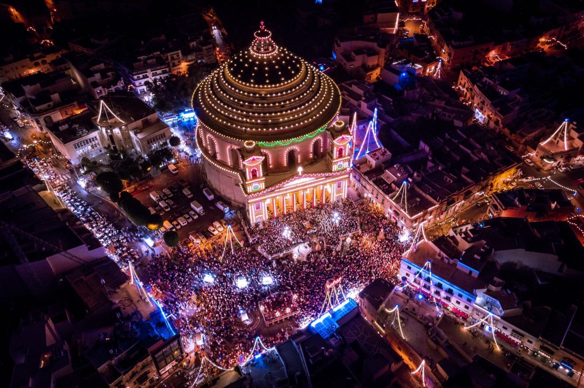 Lễ hội ánh sáng Mosta
