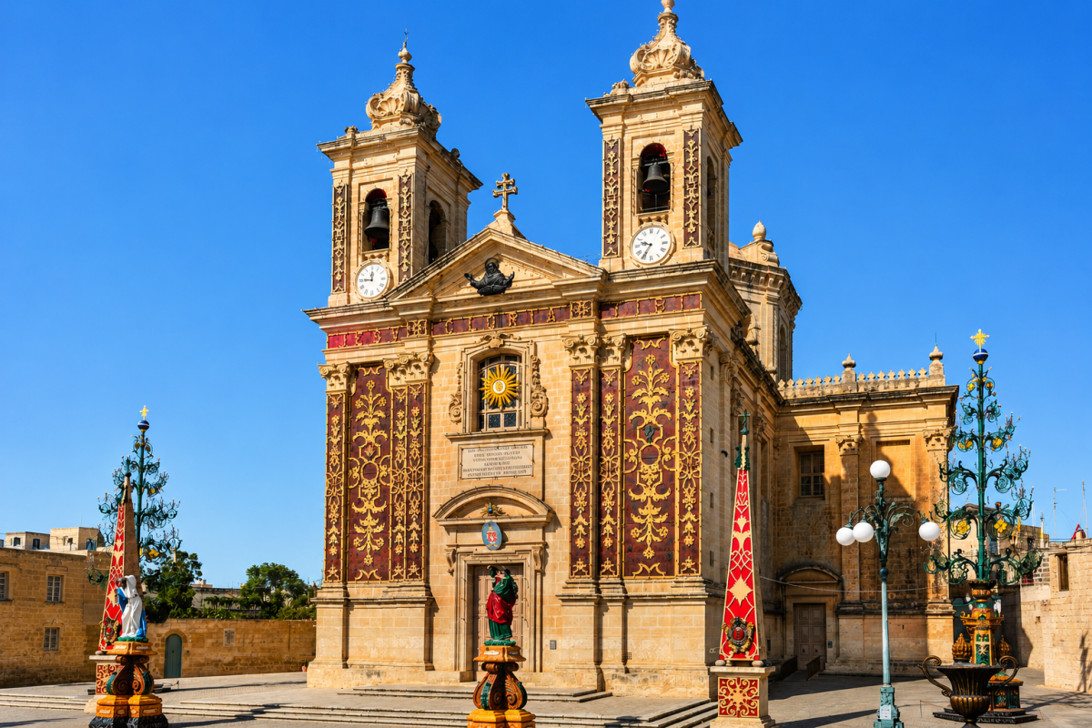 Parish Church of the Saviour - nhà thờ giáo xứ mang kiến trúc Baroque đặc trưng Malta